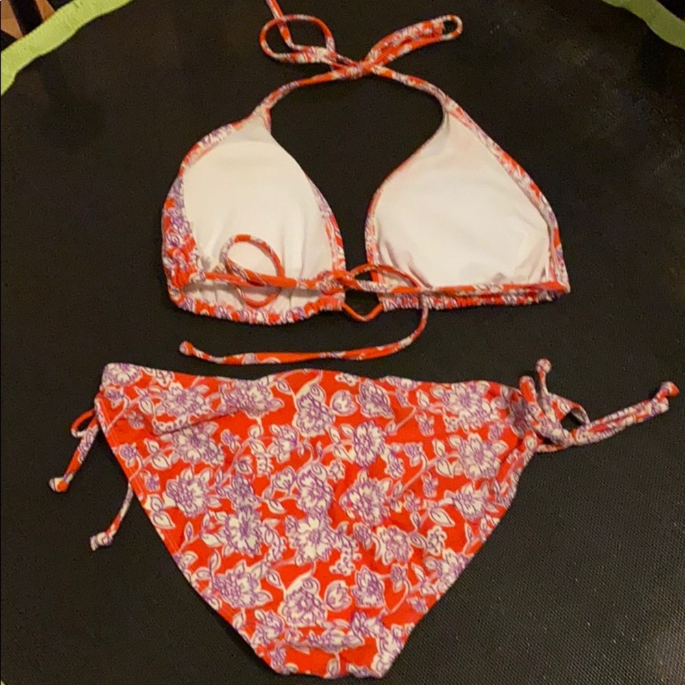 Bathing suit - Picture 2 of 2